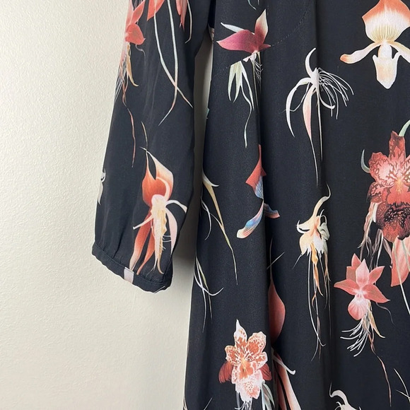 H&M Orchid Floral Dress Size 8 - Picture 6 of 13